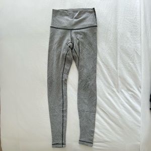 Lululemon Leggings - White with Dark Grey Chevron